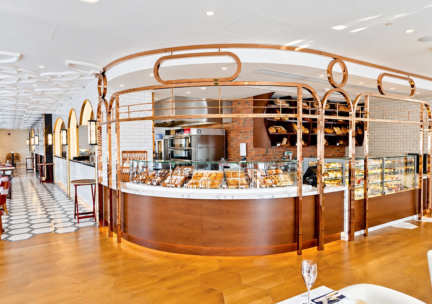 Delecto Restaurant, CI Tower